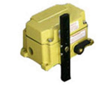 點擊查看詳細信息<br>標題：HFKLT2-N拉繩開關 閱讀次數(shù)：2210