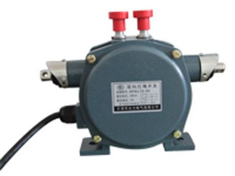 點(diǎn)擊查看詳細(xì)信息<br>標(biāo)題：KLT2(HFKLT2－Z)系列雙向拉繩開(kāi)關(guān) 閱讀次數(shù)：1831