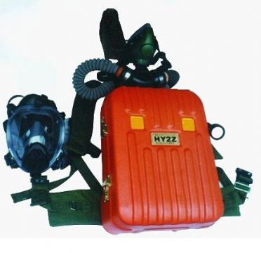 點(diǎn)擊查看詳細(xì)信息<br>標(biāo)題：HYZ2/4型隔絕式氧氣呼吸器 閱讀次數(shù)：48654