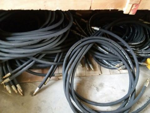 點(diǎn)擊查看詳細(xì)信息<br>標(biāo)題：膠管高壓膠管 直徑19 直徑25  15898635797 閱讀次數(shù)：2156