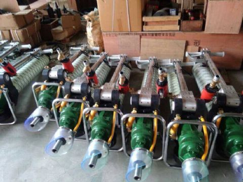 點擊查看詳細信息<br>標題：MQT-130/2.8型氣動錨桿鉆機15898635797 0537-3202711 閱讀次數(shù)：2632