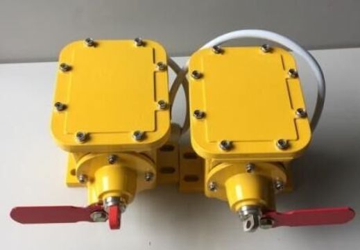 點(diǎn)擊查看詳細(xì)信息<br>標(biāo)題：江蘇GVY-2K縱向撕裂保護(hù)裝置 閱讀次數(shù)：2293