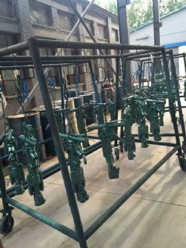 點擊查看詳細信息<br>標題：鑿巖機 閱讀次數(shù)：2336