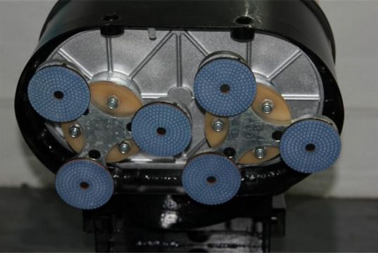 點(diǎn)擊查看詳細(xì)信息<br>標(biāo)題：專業(yè)生產(chǎn)TDL600/900型拋光機(jī) 混凝土研磨拋光機(jī)優(yōu)惠 閱讀次數(shù)：1992