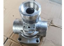 點(diǎn)擊查看詳細(xì)信息<br>標(biāo)題：傳動(dòng)箱體 閱讀次數(shù)：1916