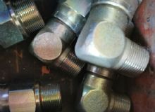 點(diǎn)擊查看詳細(xì)信息<br>標(biāo)題：直角旋轉(zhuǎn)水接頭 閱讀次數(shù)：1898