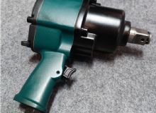 點(diǎn)擊查看詳細(xì)信息<br>標(biāo)題：風(fēng)動(dòng)扳手 閱讀次數(shù)：2104